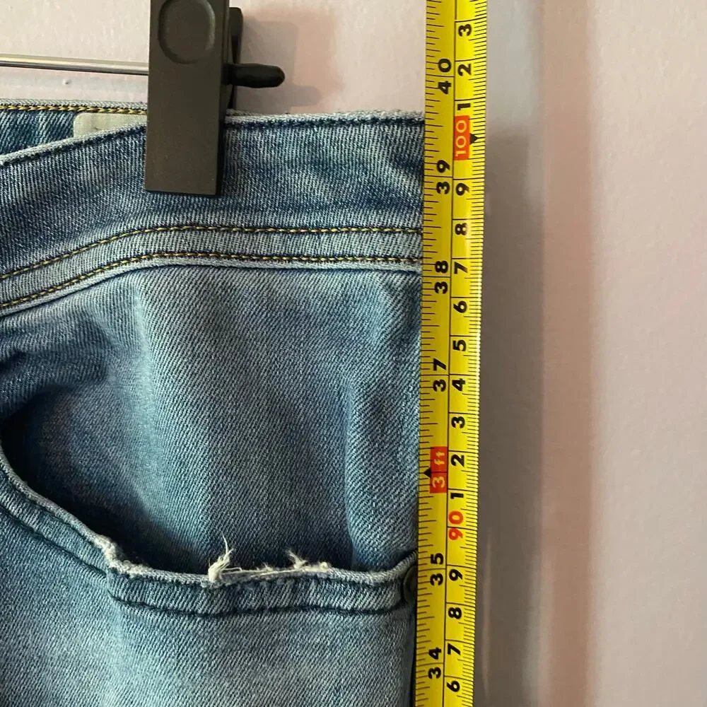 Diesel Buster Button Fly Light Wash Distressed Jeans Straight Men's size 33 x 32